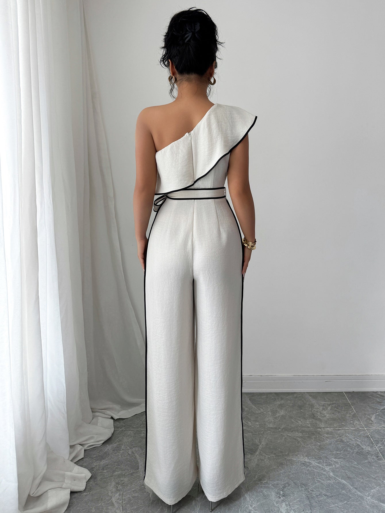 One Shoulder Contrast Trim Jumpsuit