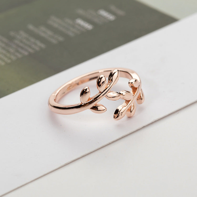 Delicate Leaf Ring
