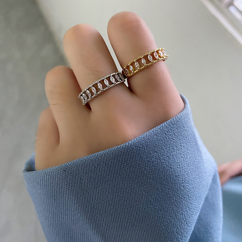 Gold and Zircon Band Ring