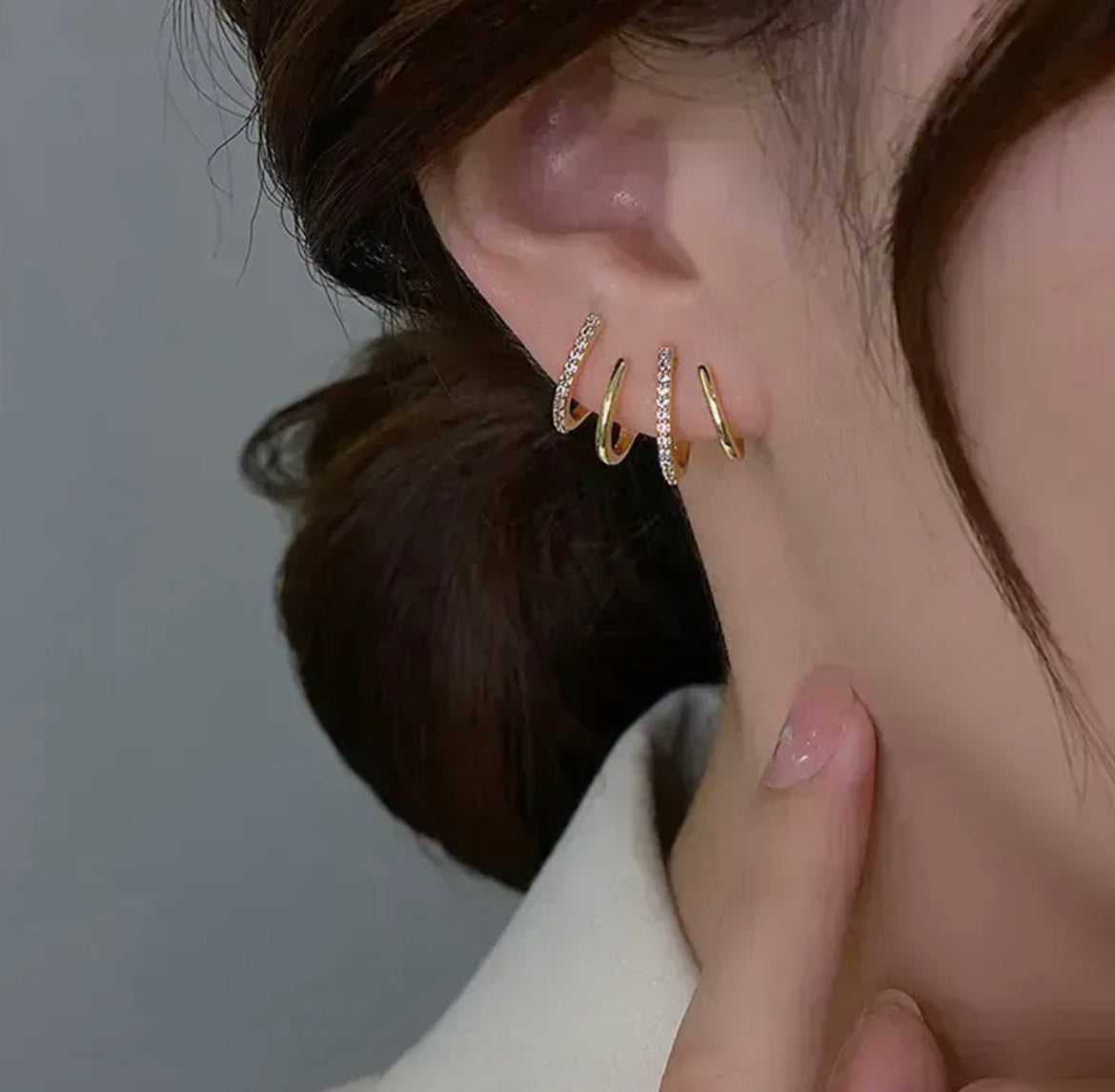 Multi Rhinestone Hoop Stud Earrings